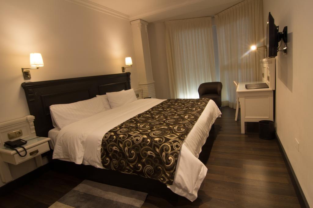 Avent Verahotel Экстерьер фото