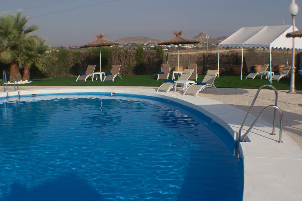 Avent Verahotel Экстерьер фото