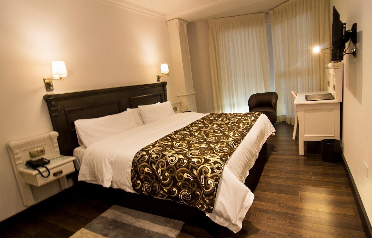 Avent Verahotel Экстерьер фото