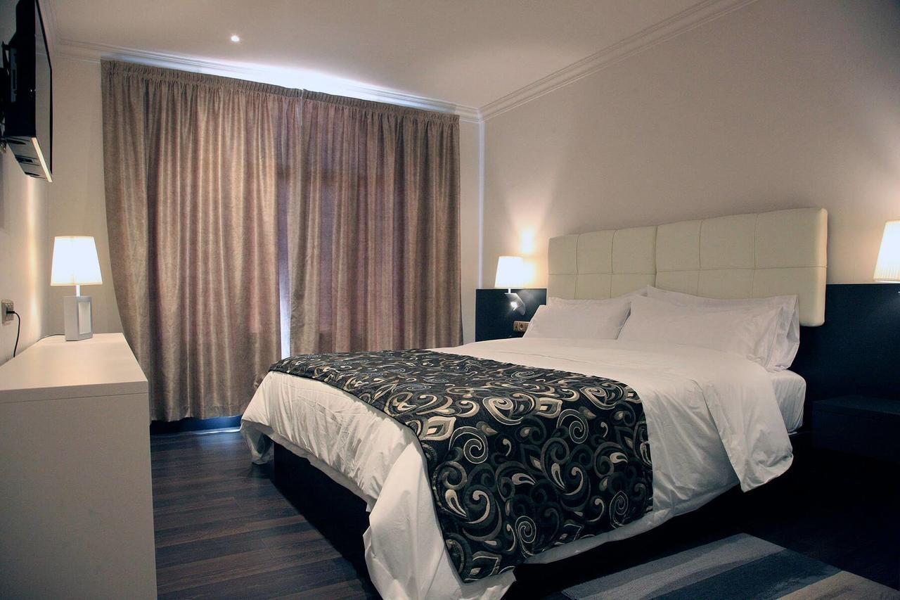 Avent Verahotel Экстерьер фото