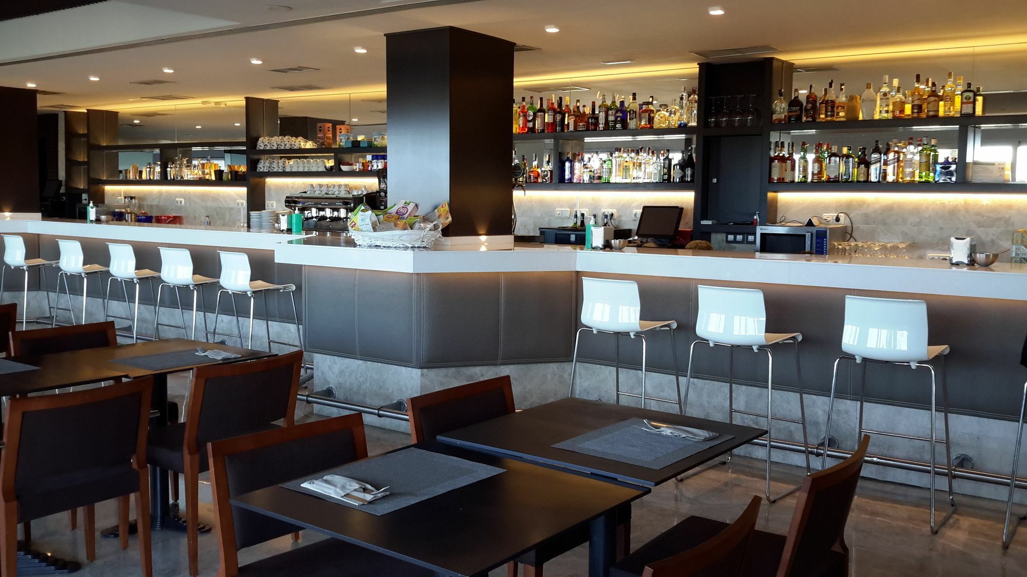 Avent Verahotel Экстерьер фото
